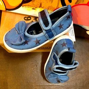 Girl slip on with bows